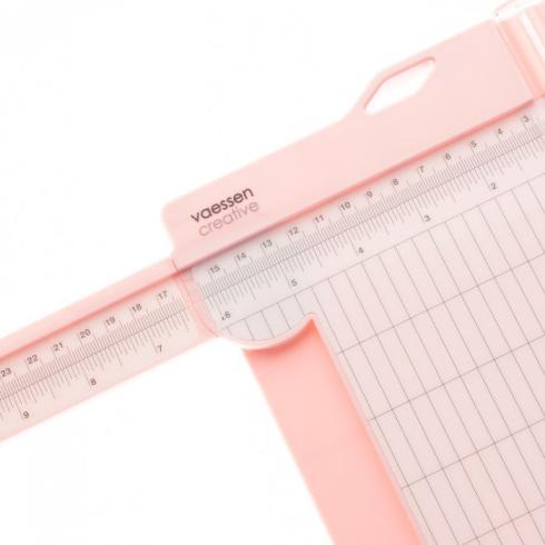 Vaessen Creative - Papierschneide- und Falzmaschine 15x30,5cm Rosa