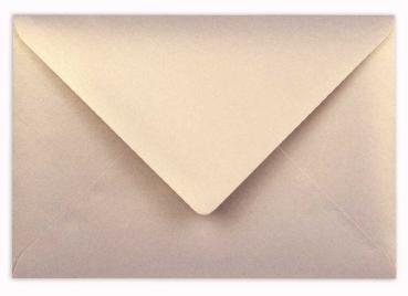 Briefumschläge - Briefhüllen in metallic-puderrosa, DIN B6 120g/m² oF, Nassklebung